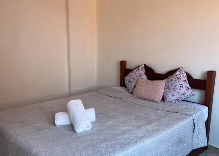 Estalagem Pe Na Areia